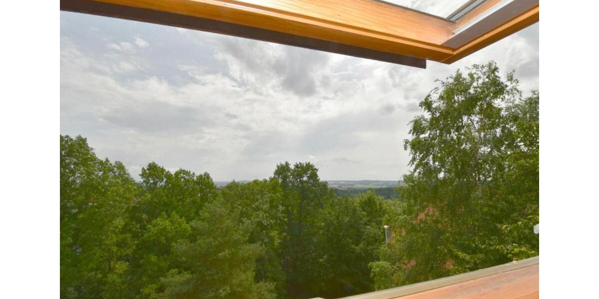 Dachgeschoßwohnung Hohenstein-Ernstthal Ernstthal - 4.5 Zimmer, 109 m&sup2;, 615&euro; | Angebot:18313534