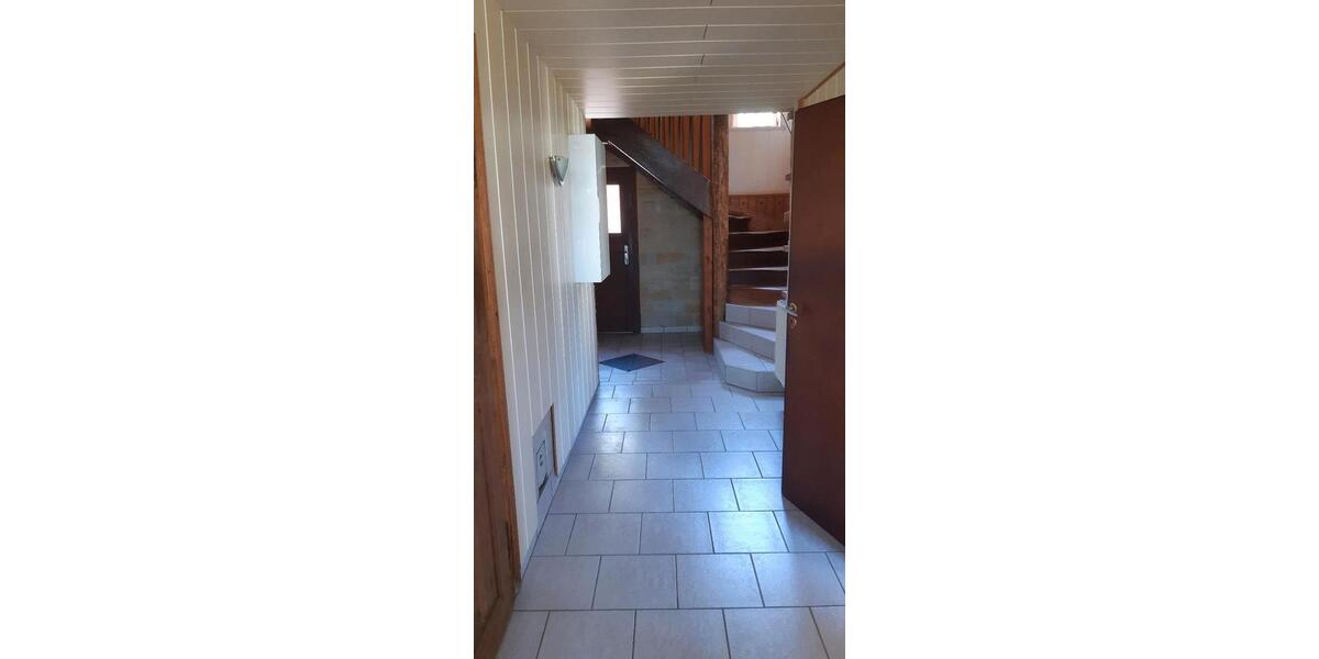 Einfamilienhaus Greiz - 6 Zimmer, 180 m&sup2;, 72.000&euro; | Angebot:22641100