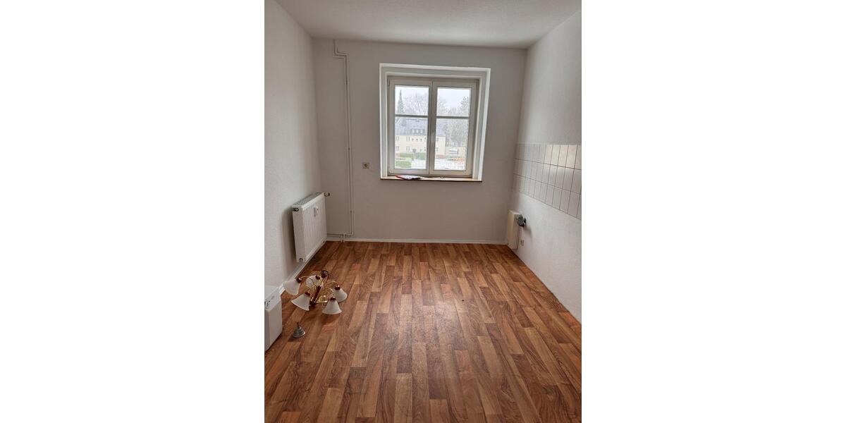 Etagenwohnung Hartmannsdorf - 2 Zimmer, 46 m&sup2;, 277&euro; | Angebot:22419681