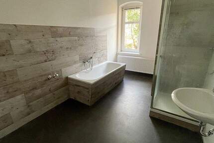 Wohnung Aue Aue - 2 Zimmer, 52 m&sup2;, 299&euro; | Angebot:25688263