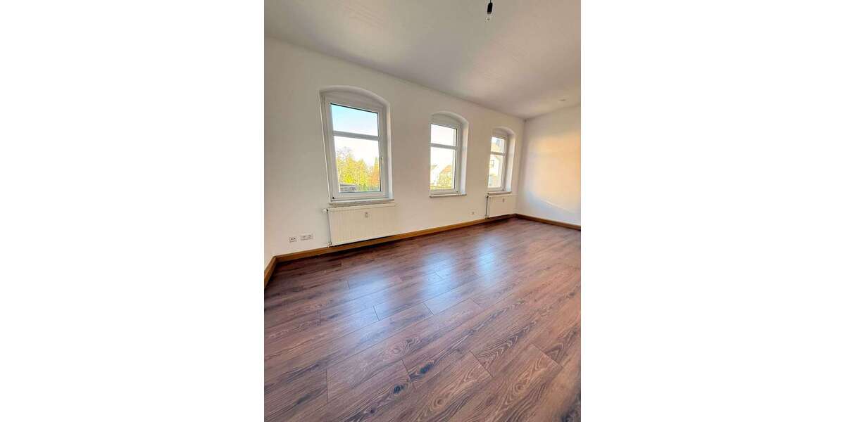 Etagenwohnung Oelsnitz Oelsnitz - 2 Zimmer, 54 m&sup2;, 290&euro; | Angebot:23830873