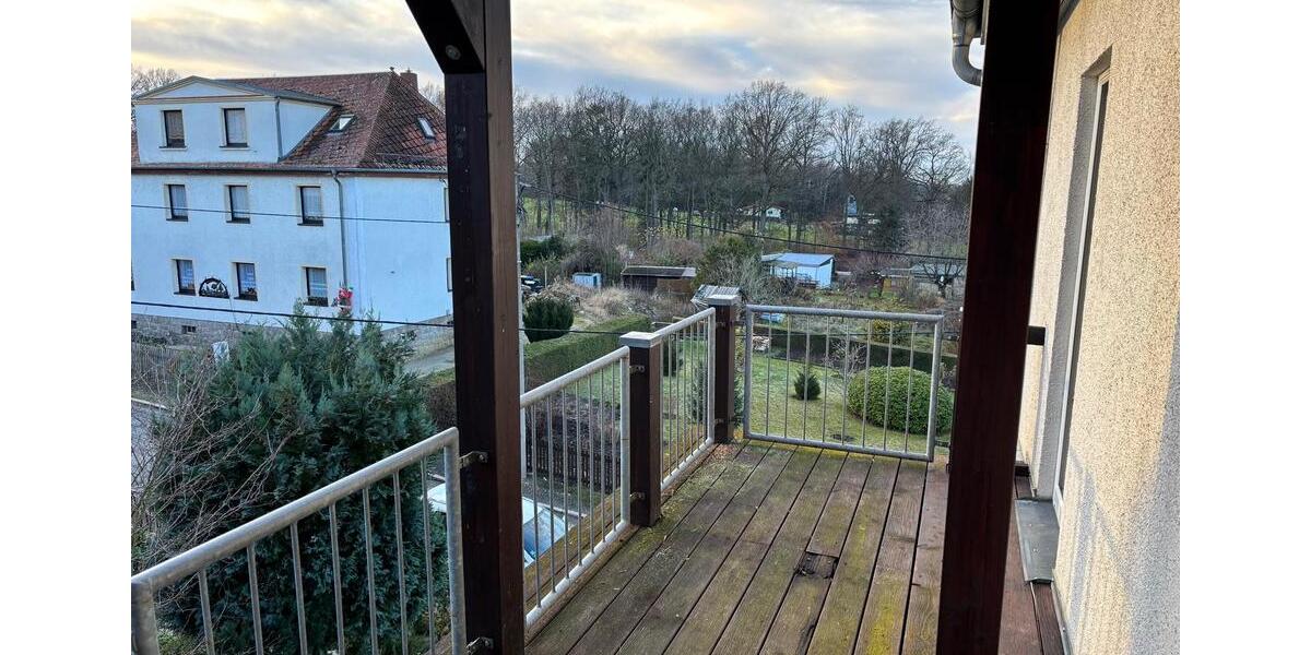 Etagenwohnung Zwickau Auerbach - 2 Zimmer, 52 m&sup2;, 280&euro; | Angebot:26165746