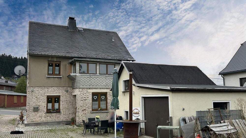 Einfamilienhaus Auerbach Schnarrtanne - 8 Zimmer, 145 m&sup2;, 210.000&euro; | Angebot:25662133
