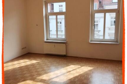 Wohnung Zwickau - 3 Zimmer, 65 m&sup2;, 400&euro; | Angebot:24144481