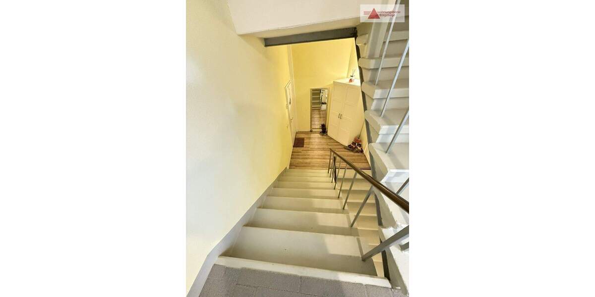 Mehrfamilienhaus, Wohnhaus Lichtenstein/Sachsen Lichtenstein - 8 Zimmer, 286 m&sup2;, 249.000&euro; | Angebot:25776708