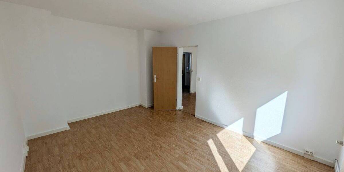 Etagenwohnung Limbach-Oberfrohna Oberfrohna - 2 Zimmer, 47 m&sup2;, 39.950&euro; | Angebot:25692130