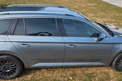 Skoda Superb 118.500 km 19.499 &euro; Lengenfeld 08485