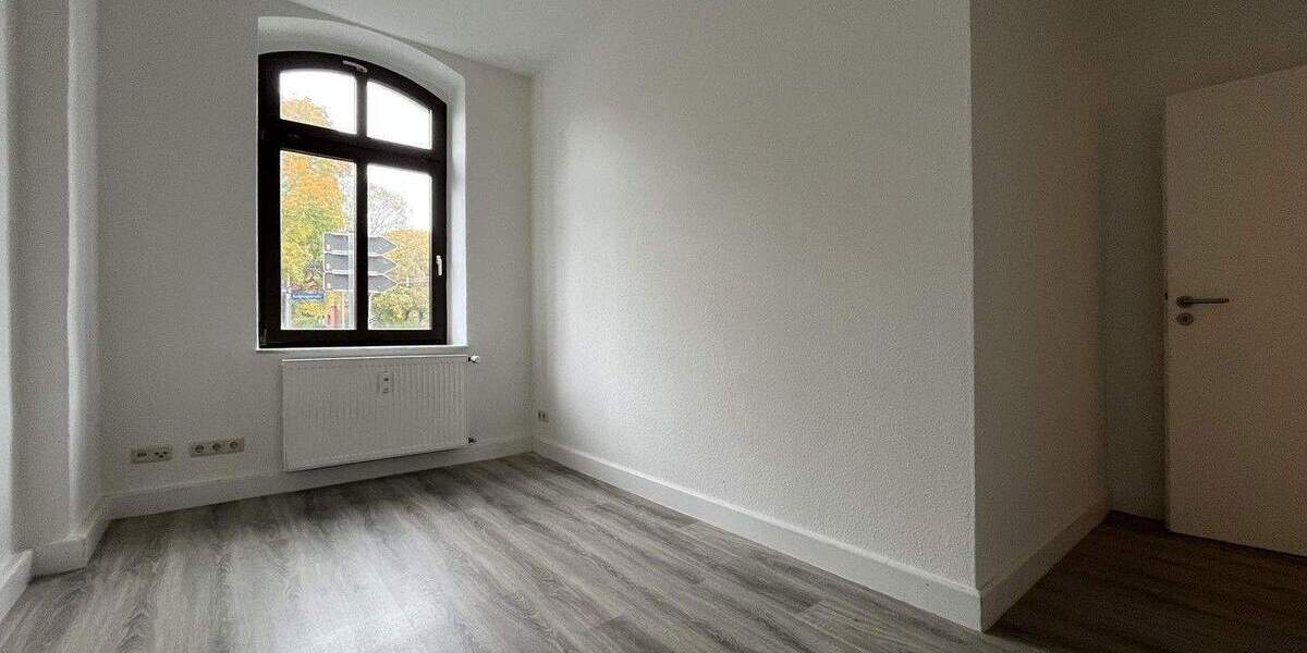 Etagenwohnung Zwickau Pölbitz - 3 Zimmer, 78 m&sup2;, 500&euro; | Angebot:25659184