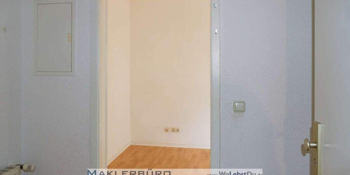 Etagenwohnung Greiz Irchwitz - 3 Zimmer, 90 m&sup2;, 450&euro; | Angebot:25674665