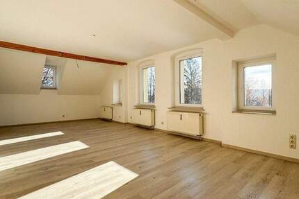 Wohnung Schneeberg - 3 Zimmer, 80 m&sup2;, 540&euro; | Angebot:25744640