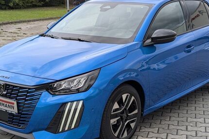 Peugeot 208 1.500 km 24.870 &euro; Reinsdorf 08141