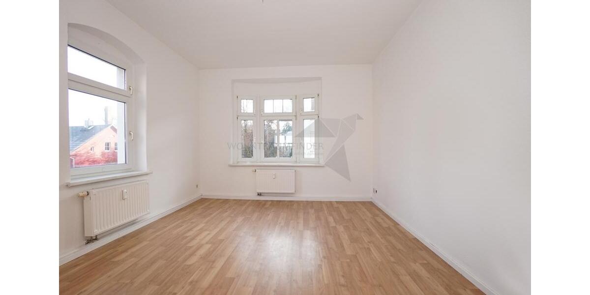 Etagenwohnung Zwickau Neuplanitz - 1 Zimmer, 36 m&sup2;, 210&euro; | Angebot:25363714