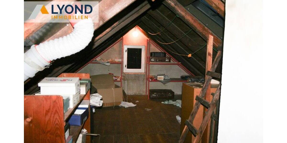 Mehrfamilienhaus, Wohnhaus Auerbach - 6 Zimmer, 160 m&sup2;, 145.000&euro; | Angebot:25676786