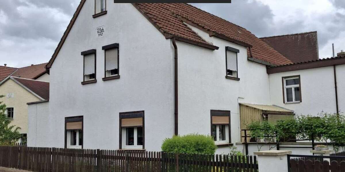 Einfamilienhaus Großenstein - 5 Zimmer, 134 m&sup2;, 95.000&euro; | Angebot:20835198
