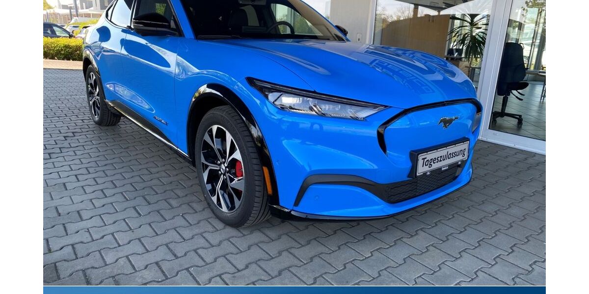 Ford Mustang Mach-E 43.000 km 36.990 &euro; Glauchau 08371