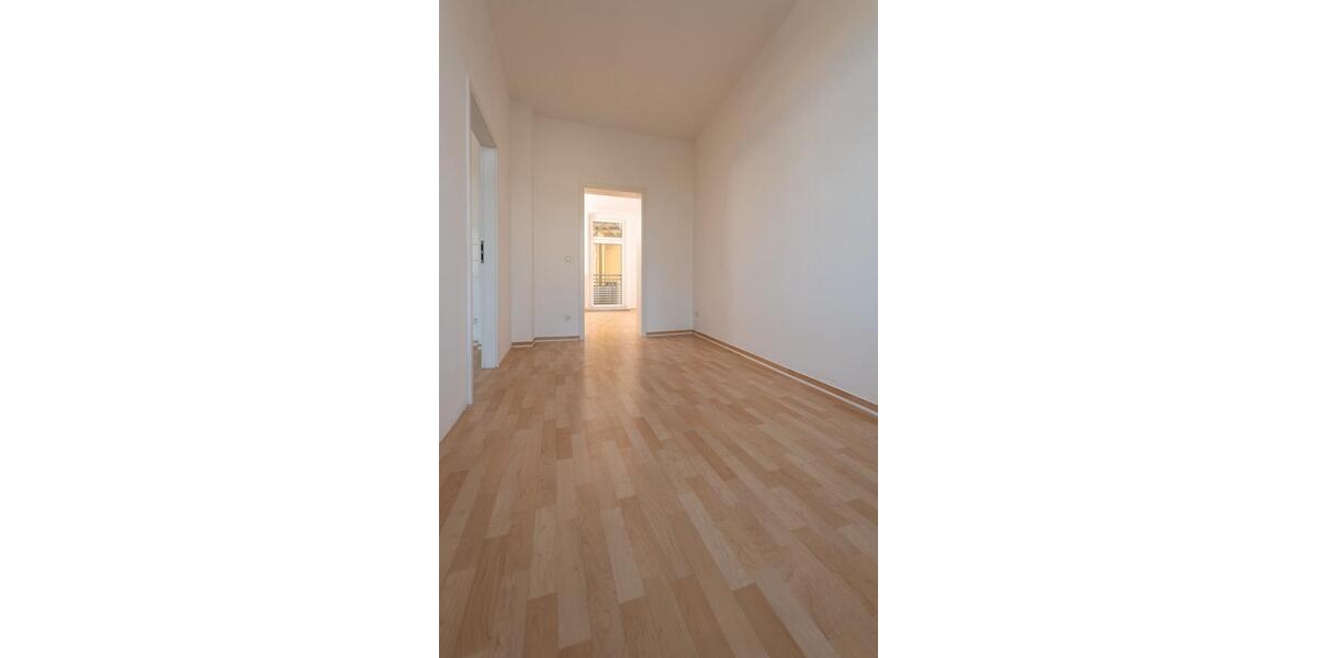 Etagenwohnung Werdau - 2 Zimmer, 57 m&sup2;, 290&euro; | Angebot:24953427