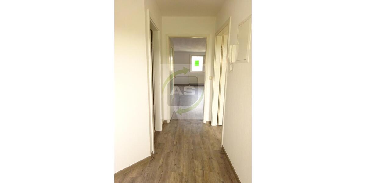 Etagenwohnung Zwickau - 2 Zimmer, 69 m&sup2;, 380&euro; | Angebot:25887100