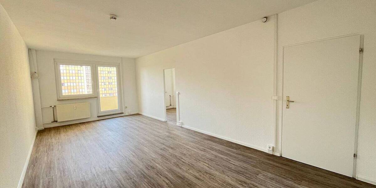Etagenwohnung Zwickau Pölbitz - 3 Zimmer, 70 m&sup2;, 319&euro; | Angebot:26066267