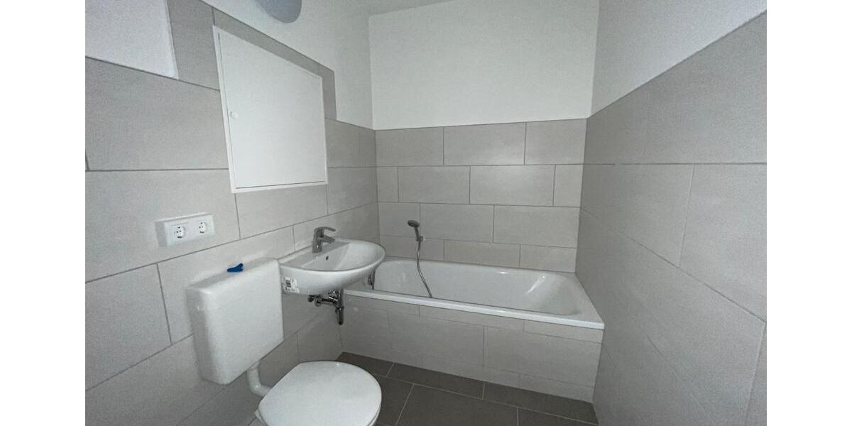 Etagenwohnung Zwickau Neuplanitz - 1 Zimmer, 35 m&sup2;, 119&euro; | Angebot:22043024