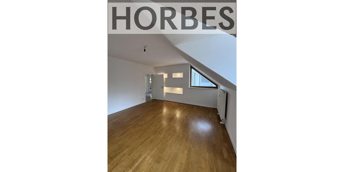 Dachgeschoßwohnung Zwickau Zwickau-Nord - 2 Zimmer, 106 m&sup2;, 650&euro; | Angebot:24874264