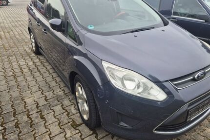 Ford Grand C-Max 198.100 km 3.990 &euro; Limbach-Oberfrohna 09212