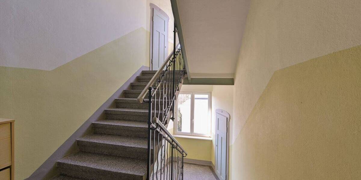 Etagenwohnung Hohenstein-Ernstthal Ernstthal - 3 Zimmer, 63 m&sup2;, 345&euro; | Angebot:26016656