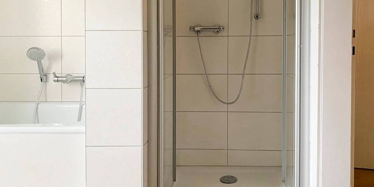 Mehrfamilienhaus, Wohnhaus Reichenbach im Vogtland Reichenbach - 6 Zimmer, 194 m&sup2;, 215.000&euro; | Angebot:25678415