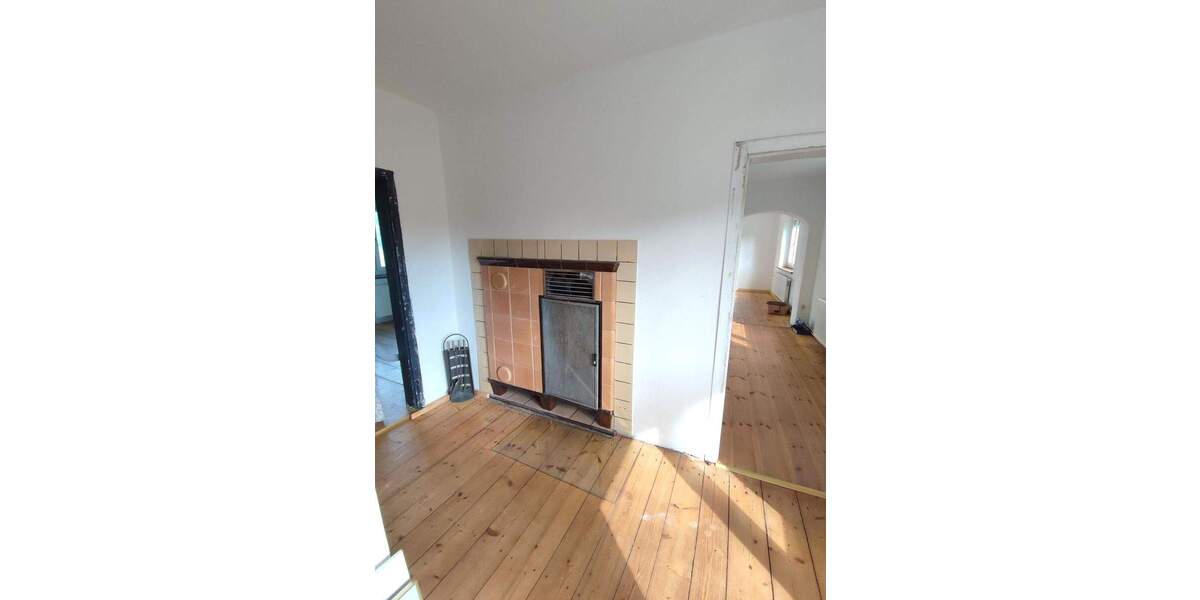 Einfamilienhaus Lengenfeld Schönbrunn - 6 Zimmer, 130 m&sup2;, 210.000&euro; | Angebot:25686167