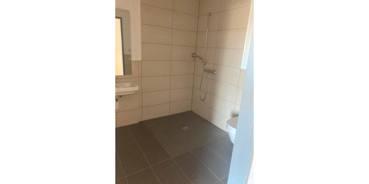 Etagenwohnung Zwickau Zwickau-West - 1 Zimmer, 37 m&sup2;, 477&euro; | Angebot:13220714