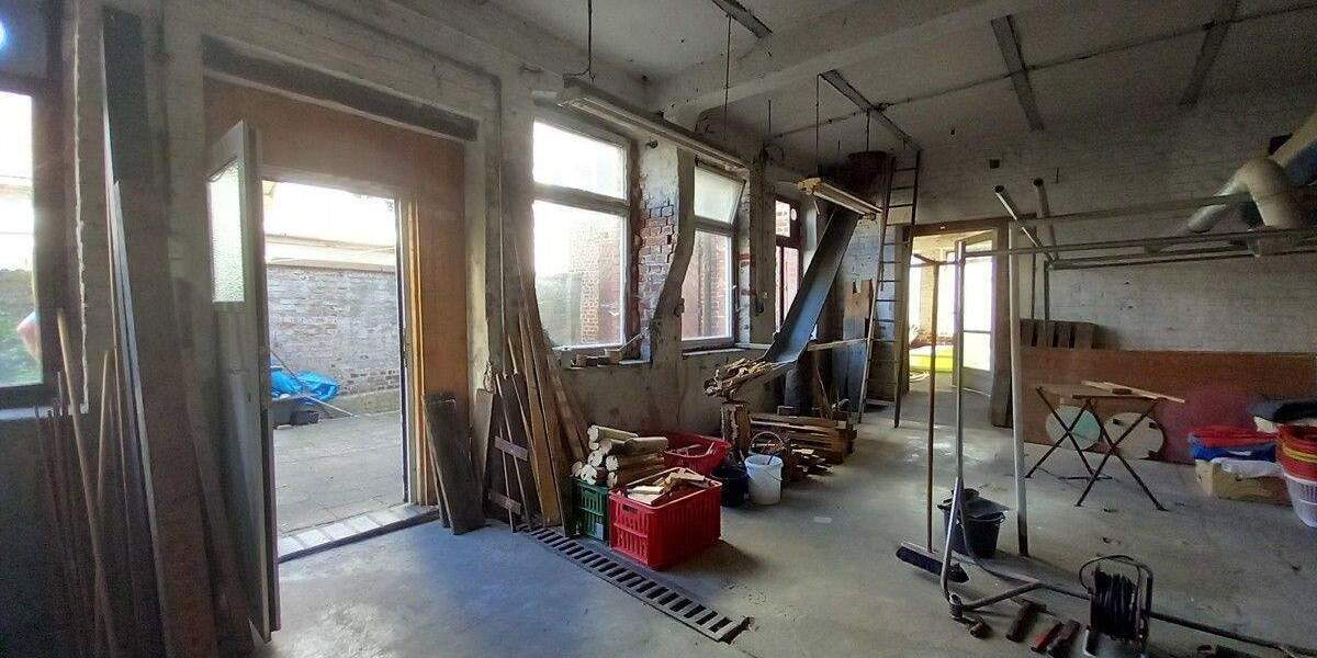 Mehrfamilienhaus, Wohnhaus Crimmitschau - 9 Zimmer, 185 m&sup2;, 69.000&euro; | Angebot:25678130