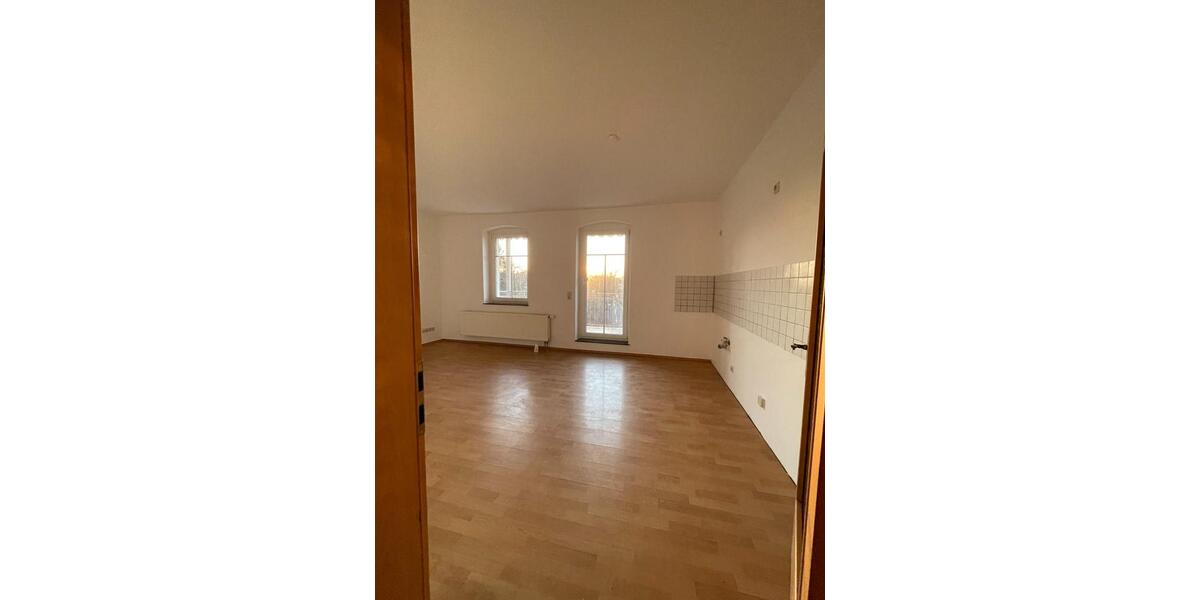 Etagenwohnung Zwickau Cainsdorf - 2 Zimmer, 52 m&sup2;, 286&euro; | Angebot:25406011