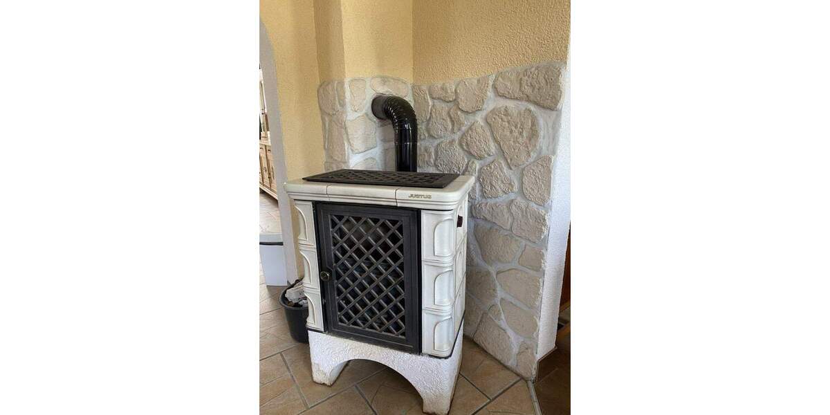 Mehrfamilienhaus, Wohnhaus Heinsdorfergrund Unterheinsdorf - 9 Zimmer, 180 m&sup2;, 50.000&euro; | Angebot:25707394