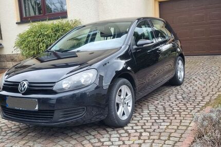 VW Golf 177.200 km 4.999 &euro; Zwickau 08056