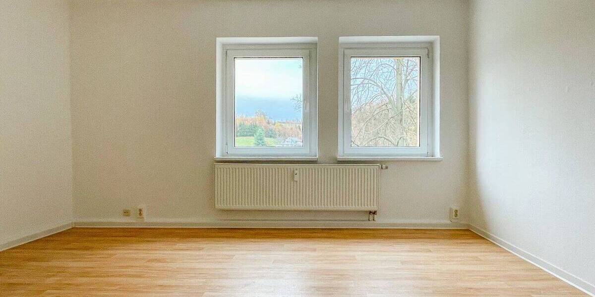 Etagenwohnung Zwickau Pöhlau - 3 Zimmer, 61 m&sup2;, 289&euro; | Angebot:26017582