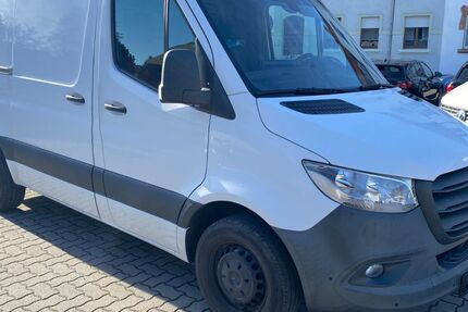 Mercedes-Benz Sprinter 213.890 km 14.490 &euro; Zwickau 08058