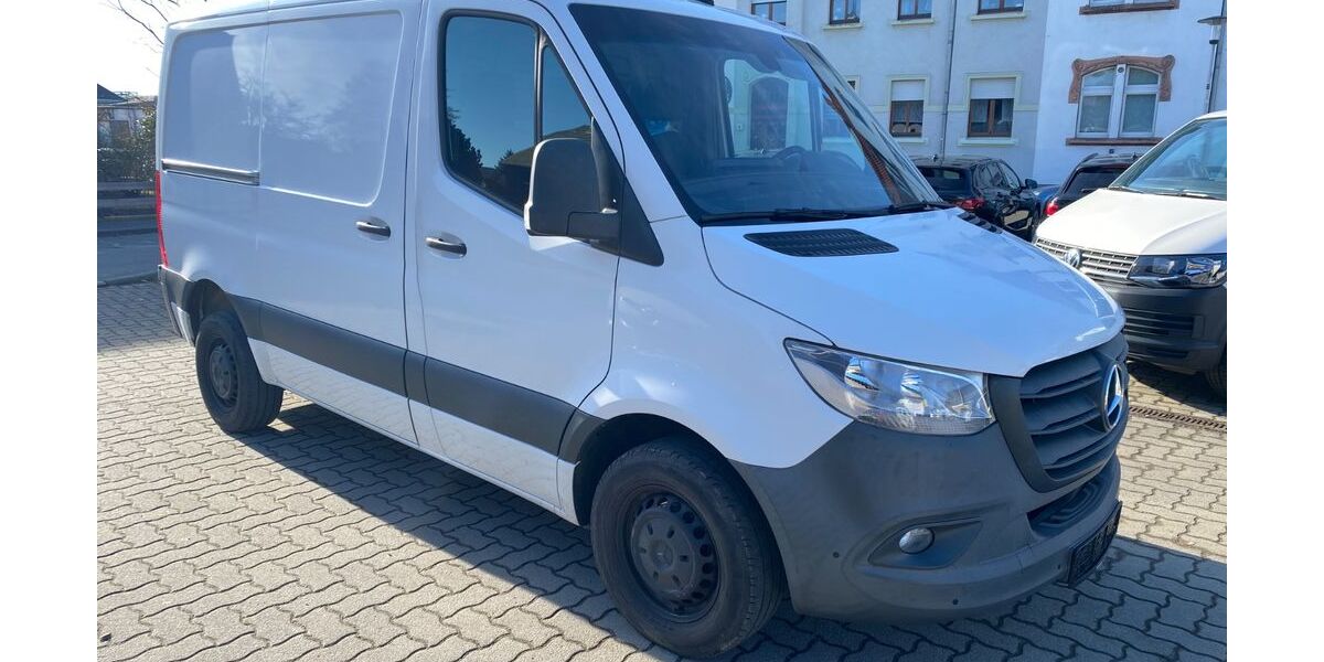 Mercedes-Benz Sprinter 213.890 km 14.990 &euro; Zwickau 08058