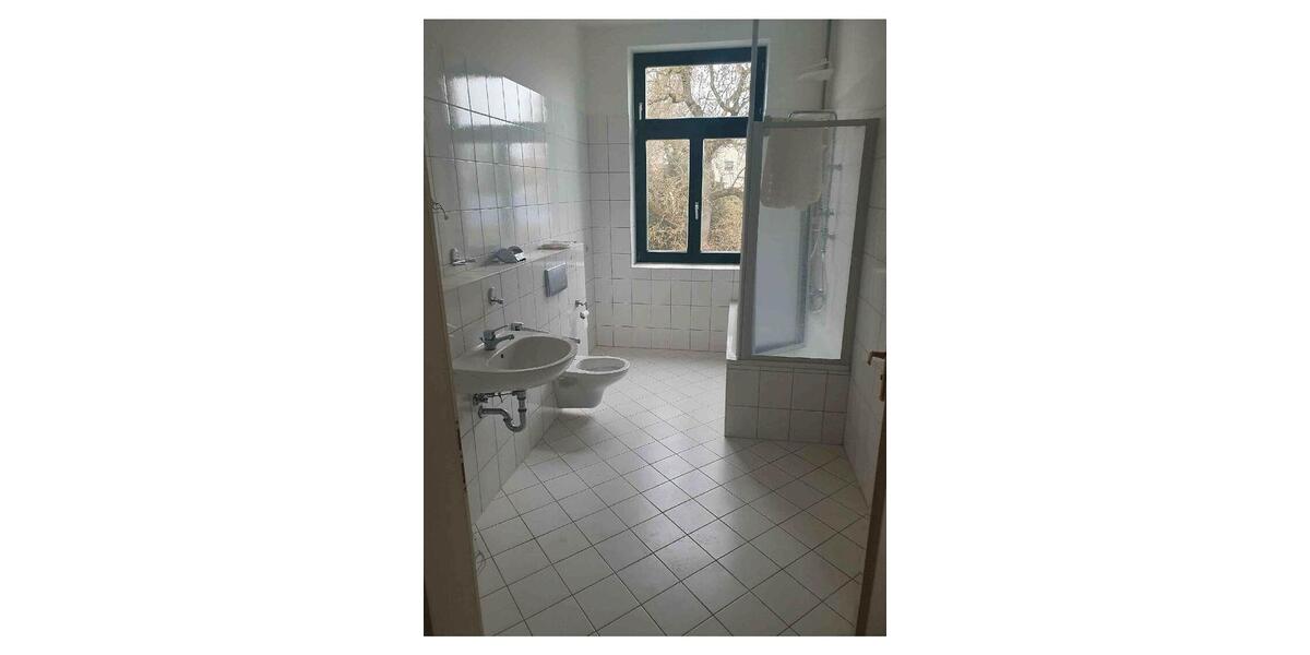 Etagenwohnung Treuen - 3 Zimmer, 83 m&sup2;, 605&euro; | Angebot:26006954