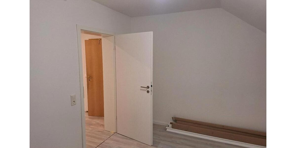 Mehrfamilienhaus, Wohnhaus Zwickau Cainsdorf - 9 Zimmer, 255 m&sup2;, 165.000&euro; | Angebot:24850092