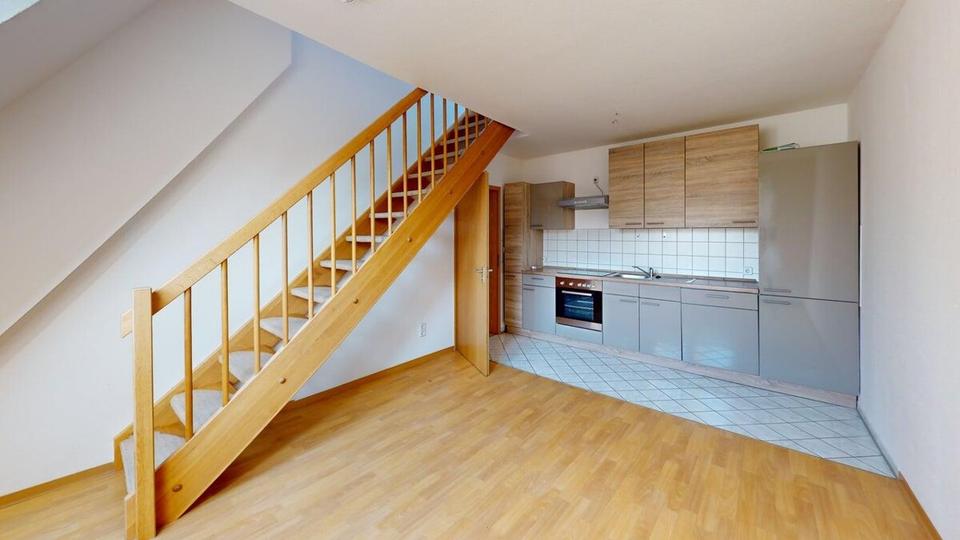 Dachgeschoßwohnung Waldenburg - 2 Zimmer, 62 m&sup2;, 320&euro; | Angebot:25230887