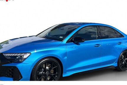 Audi RS3 2.474 km 76.950 &euro; Bernsdorf 09337