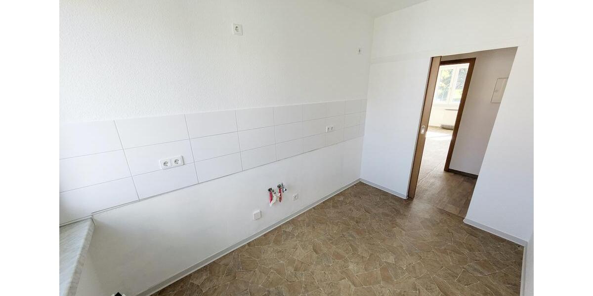 Etagenwohnung Limbach-Oberfrohna Oberfrohna - 2 Zimmer, 47 m&sup2;, 306&euro; | Angebot:25945630