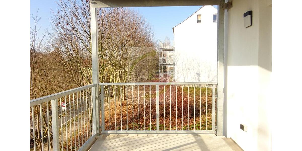 Etagenwohnung Meerane - 3 Zimmer, 82 m&sup2;, 595&euro; | Angebot:25365173