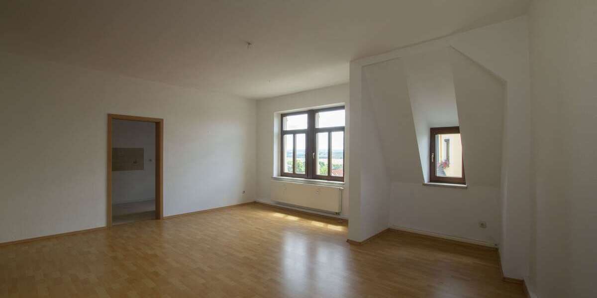 Etagenwohnung Hohenstein-Ernstthal Ernstthal - 2 Zimmer, 75 m&sup2;, 375&euro; | Angebot:7926459