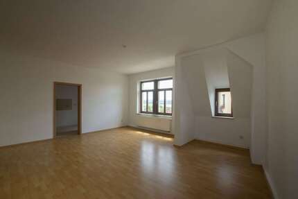Wohnung Hohenstein-Ernstthal Ernstthal - 2 Zimmer, 75 m&sup2;, 375&euro; | Angebot:7926459