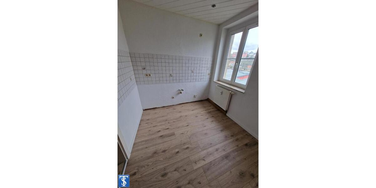 Etagenwohnung Elsterberg - 3 Zimmer, 66 m&sup2;, 340&euro; | Angebot:24117757