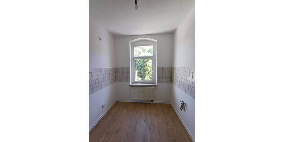 Etagenwohnung Zwickau Bahnhofsvorstadt - 3 Zimmer, 72 m&sup2;, 342&euro; | Angebot:25997401