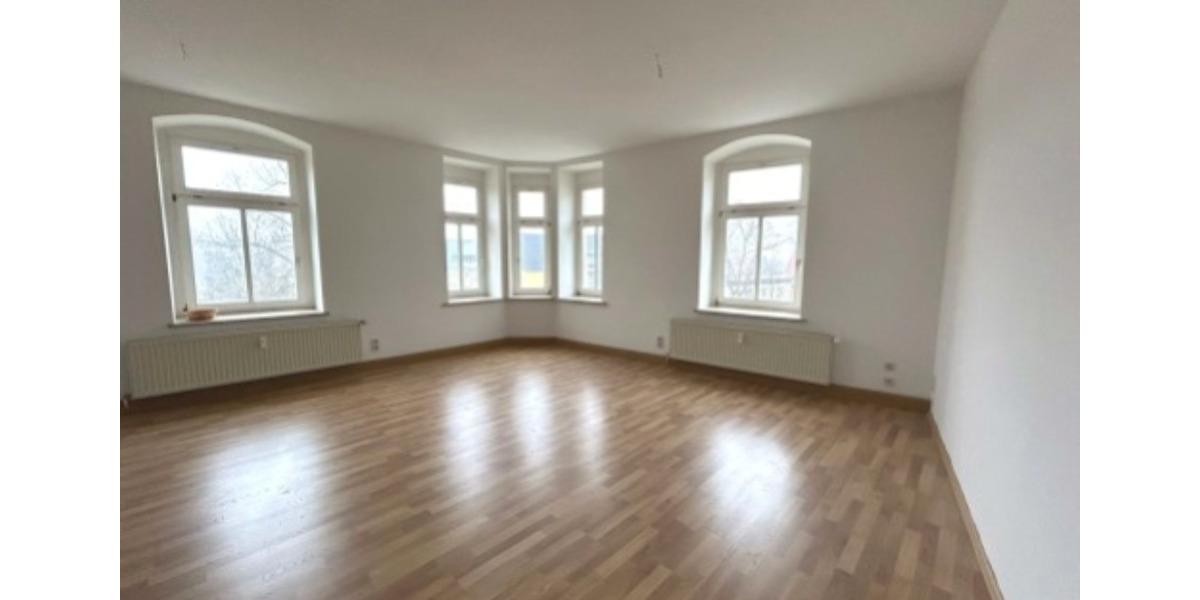 Etagenwohnung Hohenstein-Ernstthal Ernstthal - 5 Zimmer, 115 m&sup2;, 690&euro; | Angebot:24981268