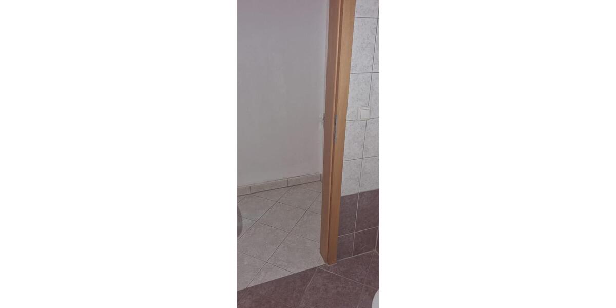 Dachgeschoßwohnung Zwickau - 3 Zimmer, 77 m&sup2;, 460&euro; | Angebot:26676969