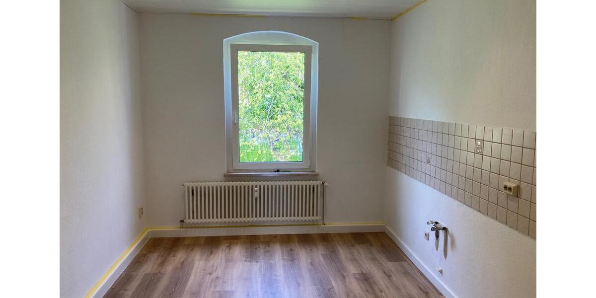 Etagenwohnung Greiz - 2 Zimmer, 80 m&sup2;, 410&euro; | Angebot:24851865