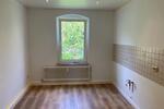 Etagenwohnung Greiz - 2 Zimmer, 80 m&sup2;, 410&euro; | Angebot:24851865